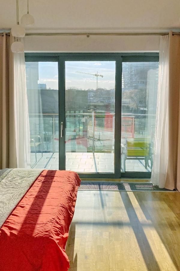 Capital Towers - Apartament Pop-Art Z Widokiem Na Rzeke 제수프 외부 사진