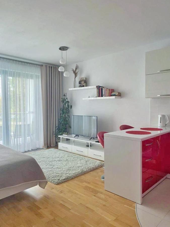 Capital Towers - Apartament Pop-Art Z Widokiem Na Rzeke 제수프 외부 사진